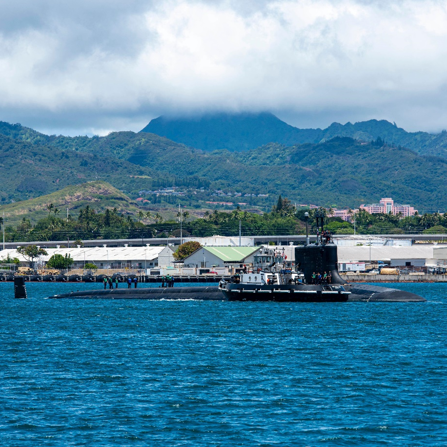 Naval submarine